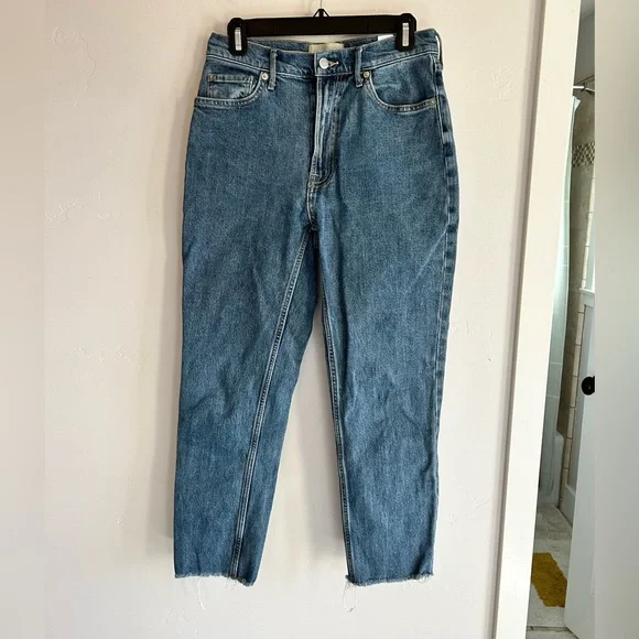 Everlane 90’s Cheeky Jeans - Picture 4 of 6